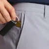 Adoptez un style décontracté avec le pantalon chino stretch pour homme 2.0 de Bonobos
