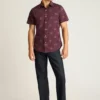 Affirmez votre style avec le Riviera Short Sleeve Shirt de Bonobos
