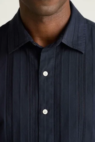 Affirmez votre style avec le Riviera Short Sleeve Shirt de Bonobos