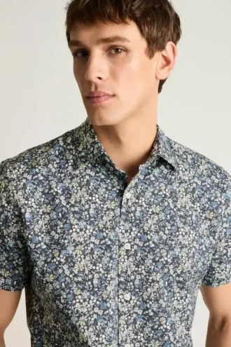 Affirmez votre style avec le Riviera Short Sleeve Shirt de Bonobos