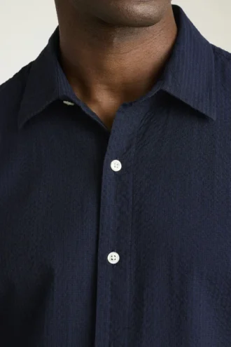 Affirmez votre style avec le Riviera Short Sleeve Shirt de Bonobos