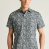 Affirmez votre style avec le Riviera Short Sleeve Shirt de Bonobos