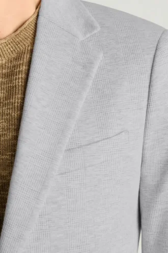 blazer en maille 2 4 330x495 - Blazer en maille