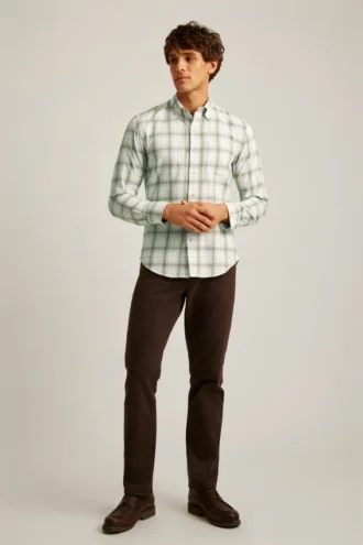 Chemise en flanelle légère et extensible