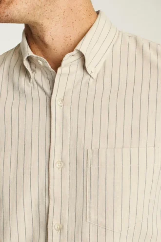 Chemise en flanelle légère et extensible