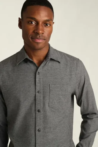 Chemise en flanelle légère et extensible