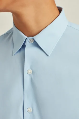 Chemise Tech Button Down