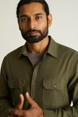 Chemise utilitaire teinte en pièce