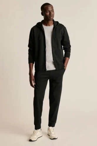 Découvrez le sweat à capuche Soho