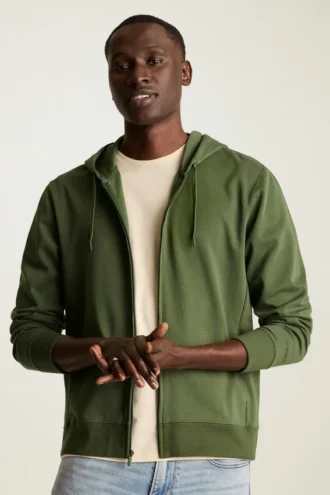 Découvrez le sweat à capuche Soho