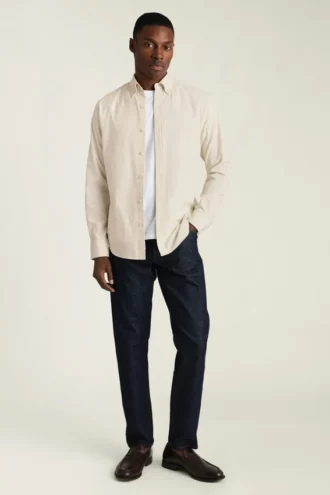 La chemise en velours côtelé extensible