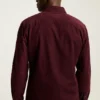 La chemise en velours côtelé extensible