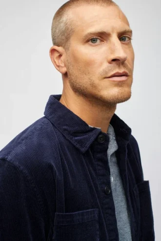 La veste chemise en velours côtelé