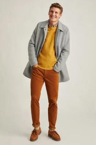 Le manteau de voiture en laine