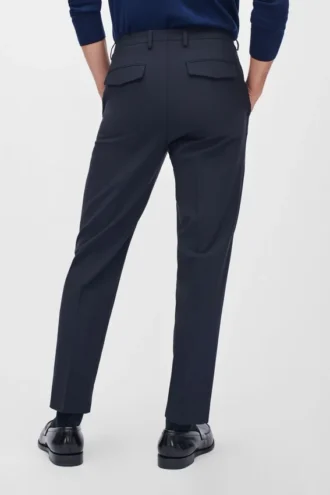 Pantalon en laine stretch à plis