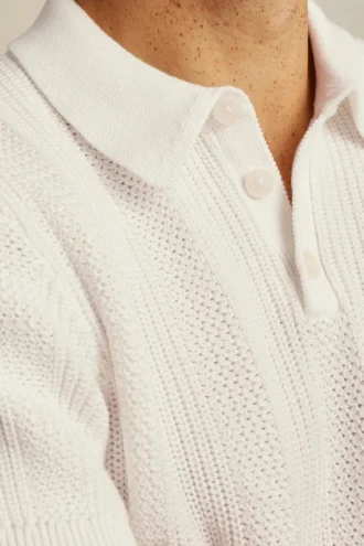 Polo à mailles verticales