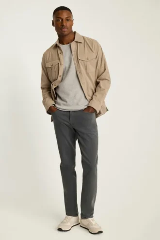 Préparez-vous à voyager avec les Stretch Travel Jeans de Bonobos