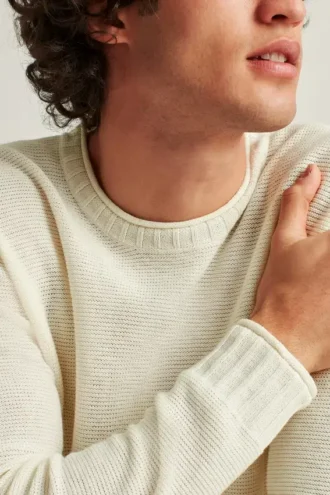 Pull à col roulé en coton et lin