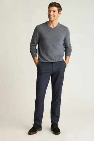 Pull en laine mérinos lavable à col en V