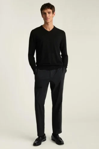 Pull en laine mérinos lavable à col en V