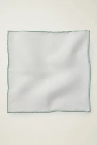 Rehaussez votre look avec la pochette en soie haut de gamme de Bonobos