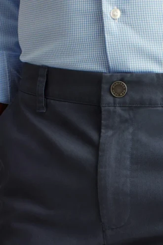 Stretch Washed Chino : coupe ajustée et Slim Fit