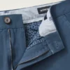 Adoptez un style décontracté avec le pantalon chino stretch pour homme 2.0 de Bonobos