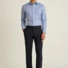 Une chemise pour le bureau et le dîner – Chemise boutonnée à porter par-dessus le pantalon
