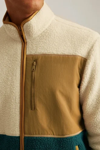 Veste en polaire à poils longs